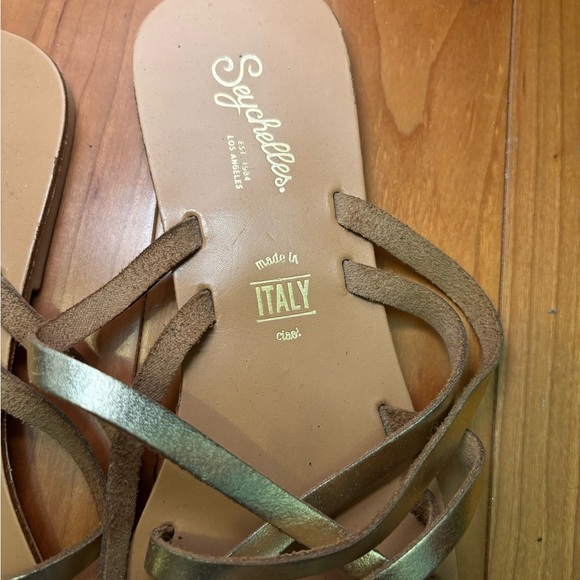 Seychelles Gold and Tan Strappy Sandals - Picture 3 of 4